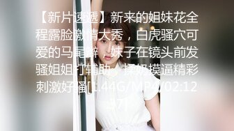 女子妇科诊室偸拍2位天然美乳小姐姐乳房检查，男医生揉乳房捏吸奶头全方位检测4K画质2